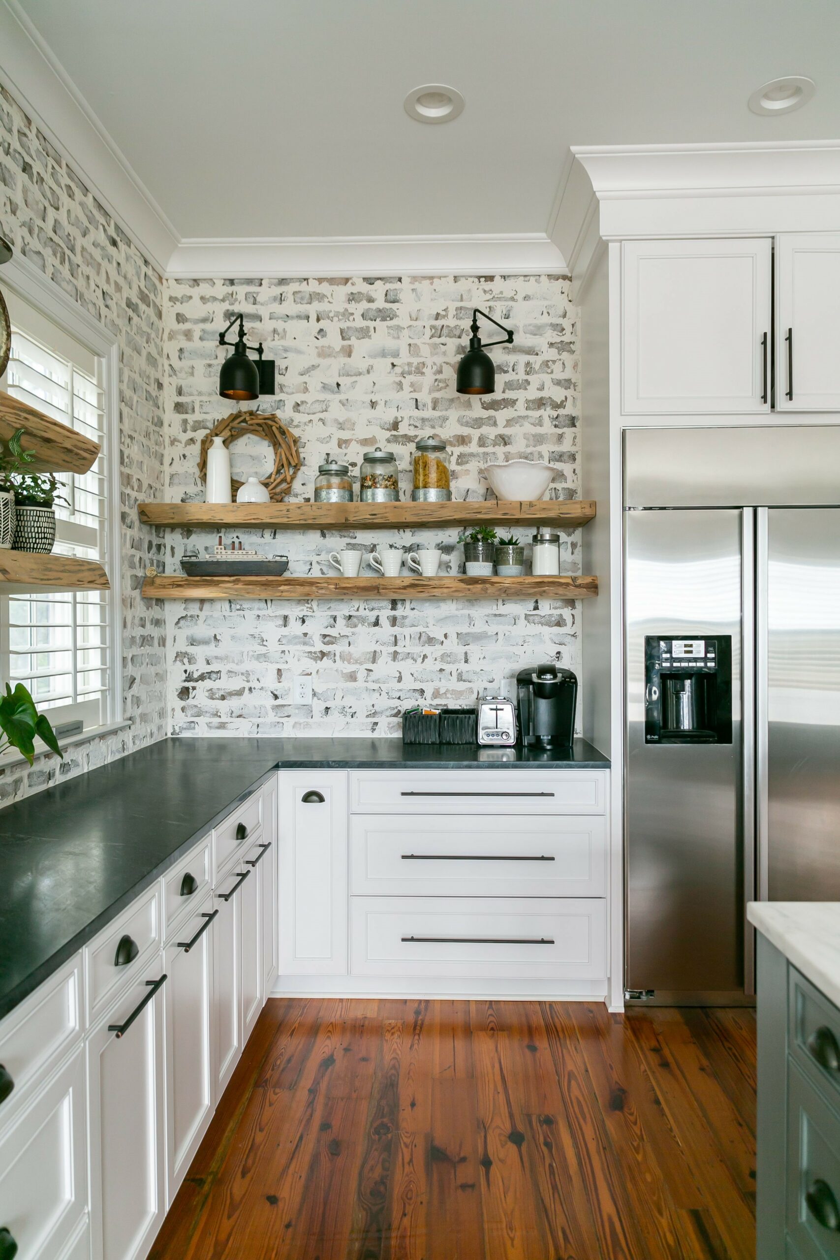 Farmhouse Kitchen Brick Backsplash 44