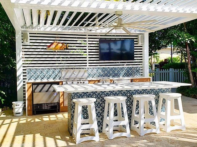 Outdoor Kitchen And Bar 21