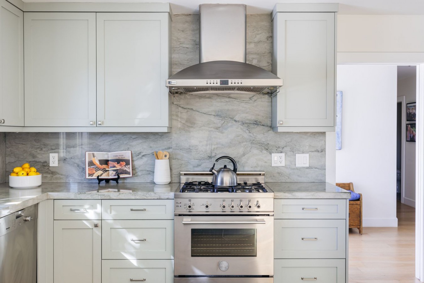 Kitchens With Shaker-Style Cabinets