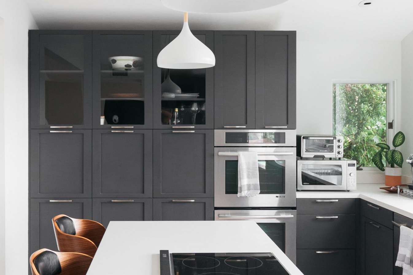 Ways to Style Gray Kitchen Cabinets