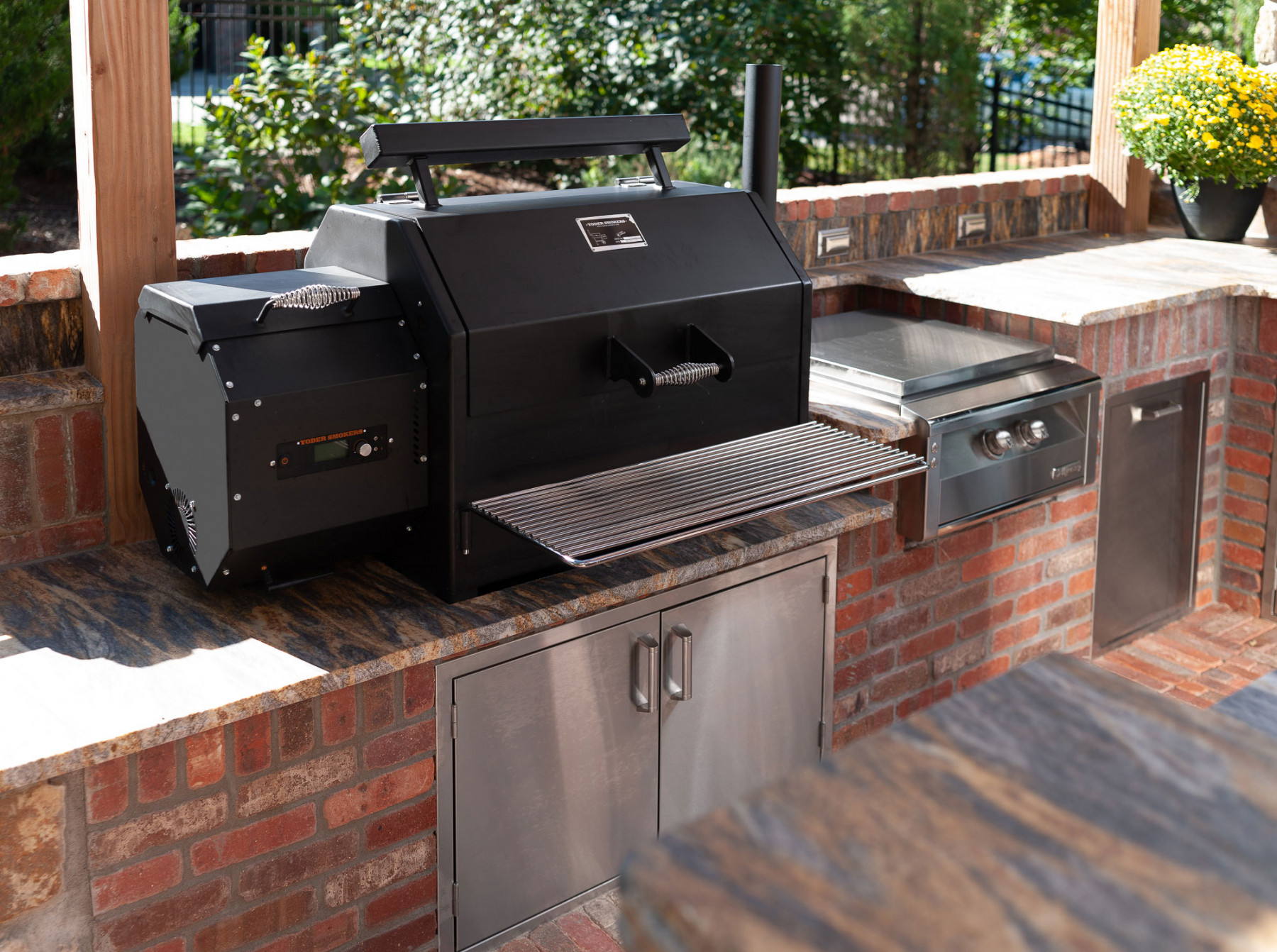 Yoder Built-ins For Outdoor Kitchens - Meadow Creek Barbecue Supply