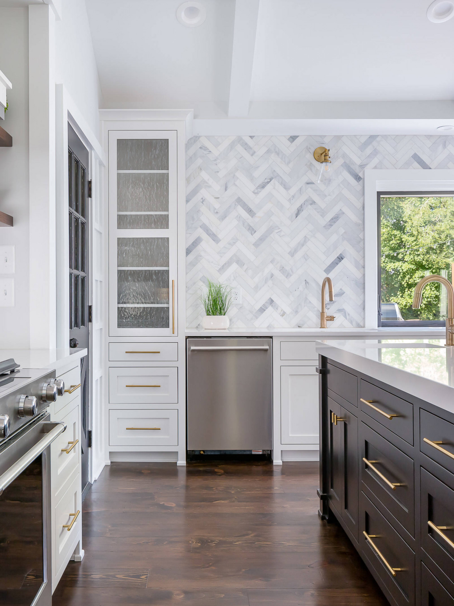 Beautiful Gray Kitchen Backsplash Pictures & Ideas  Houzz