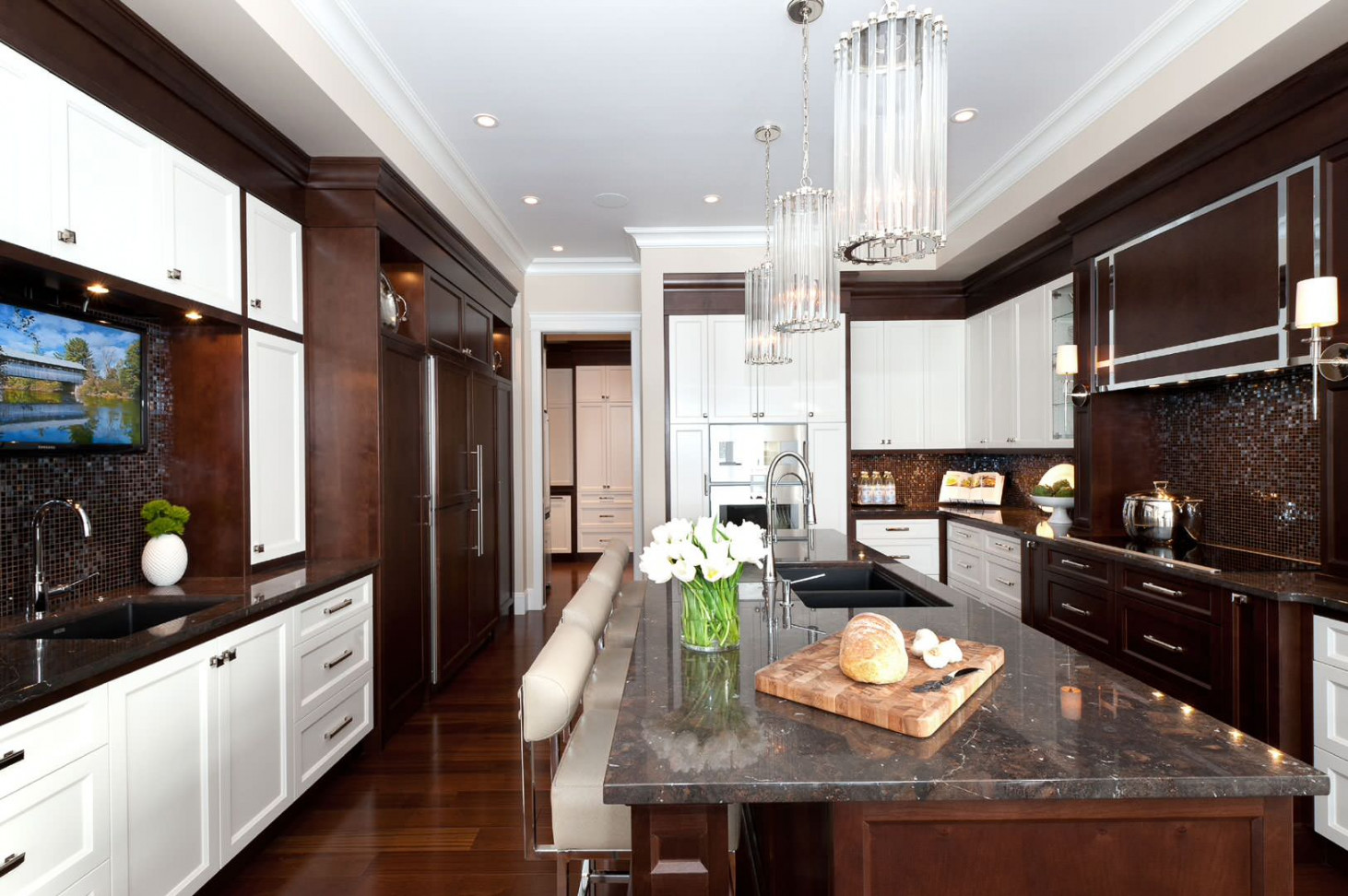 Brown And White Kitchen - Photos & Ideas  Houzz