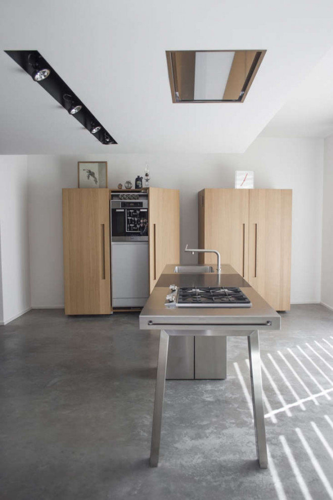 Ceiling-Mounted Recessed Kitchen Vents: Remodeling  - Remodelista