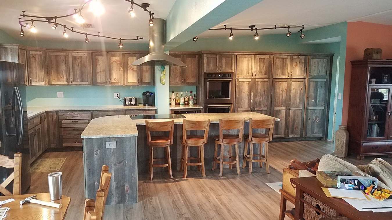 Custom Rustic Kitchen Cabinets  Vienna Woodworks