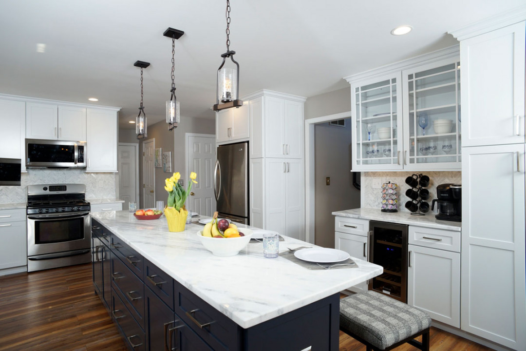 Dark Kitchen Cabinets Bethlehem Township, PA