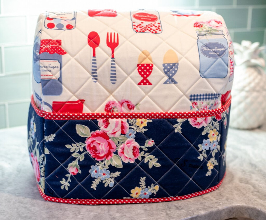 DIY KitchenAid Mixer Cover Free Sewing Pattern