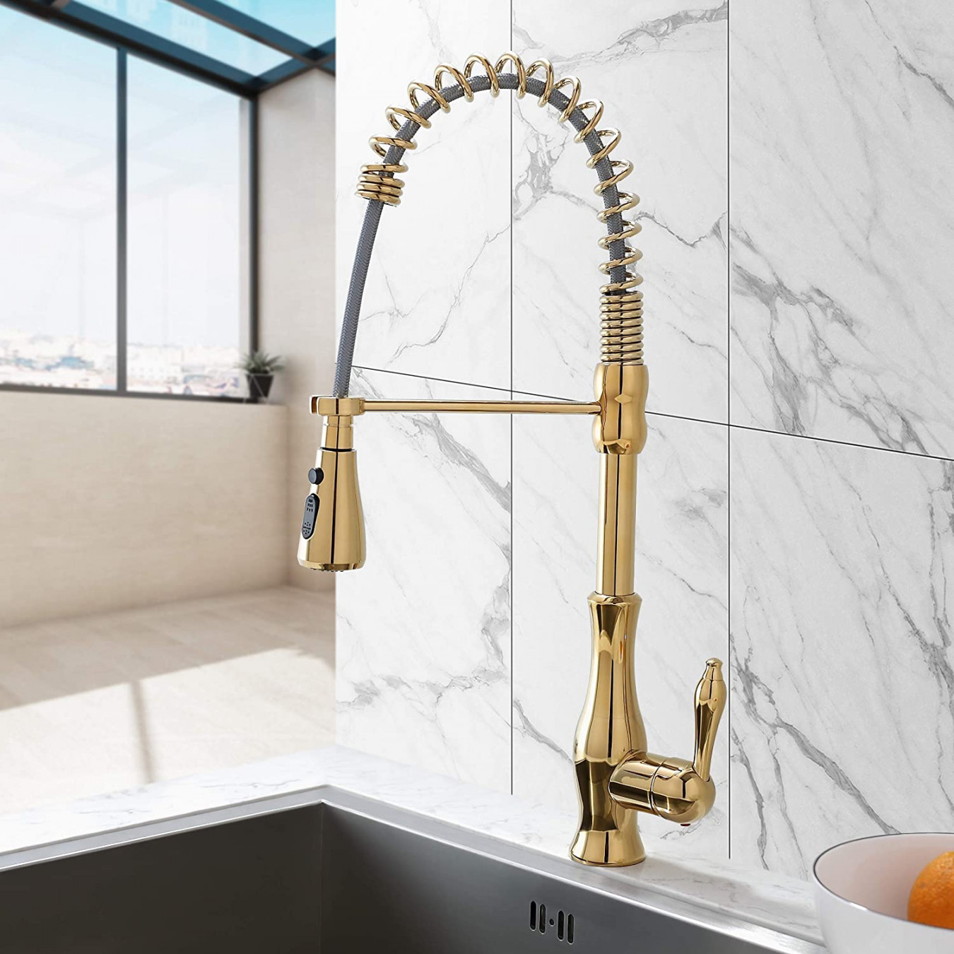 Hohe Qualität Moderne Gold Küche Wasserhahn mit Pull Down Sprayer, hohe Arc  ein Griff Schwenk Goldene Kupfer Kalten heißer Küche Tap