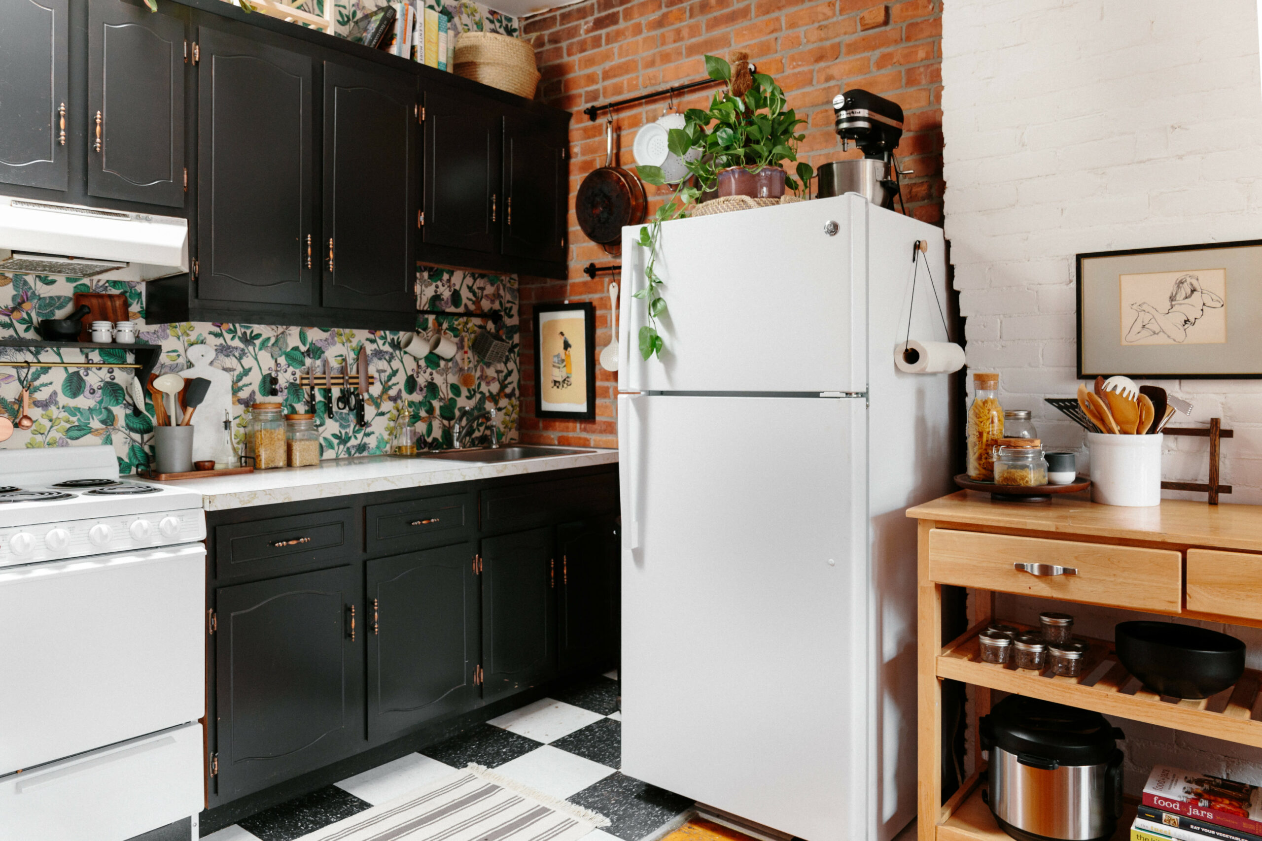 How to Fix a Kitchen Layout with a Refrigerator That