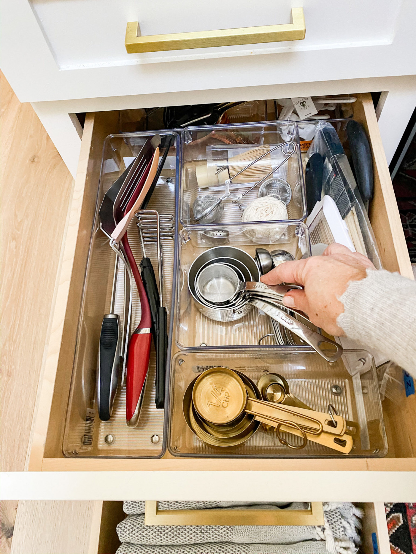 How To Organize Kitchen Drawers - Modern Glam - Interiors