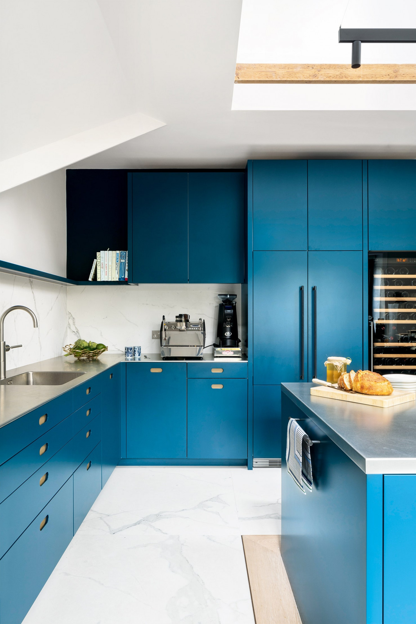 Kitchen Case Study: a modern teal kitchen in Hampstead  House