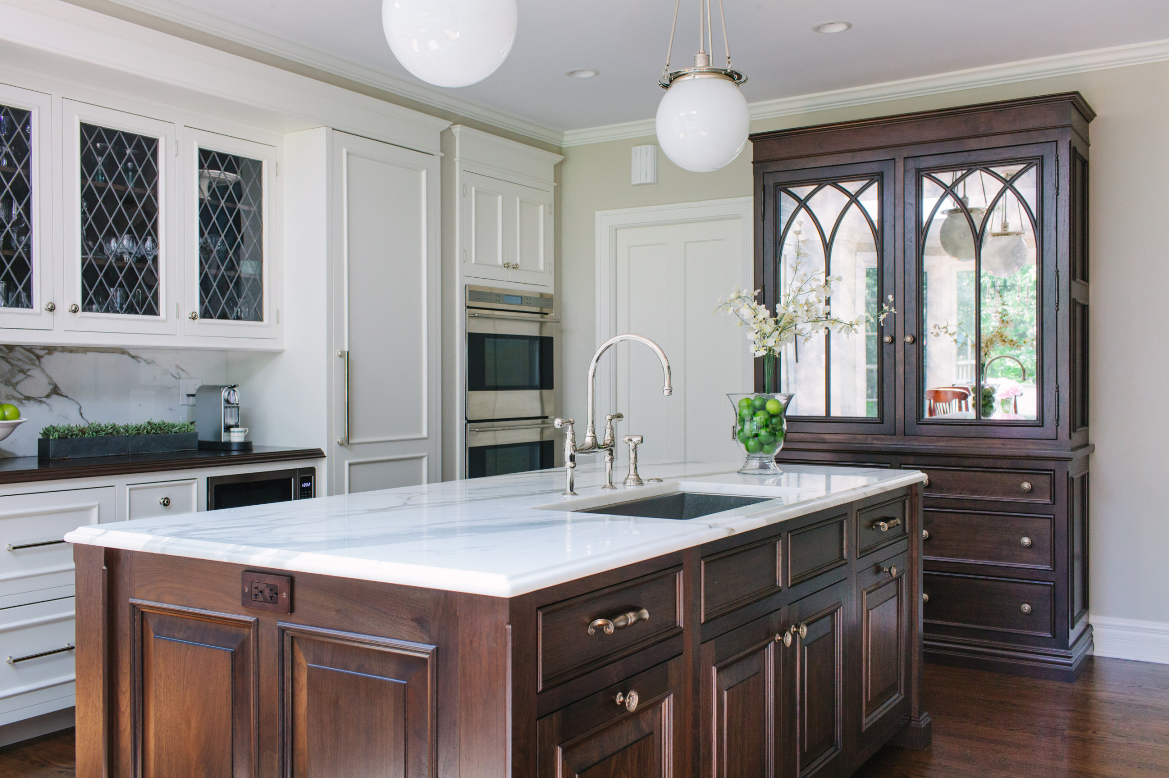 Walnut Kitchen Island - Photos & Ideas  Houzz