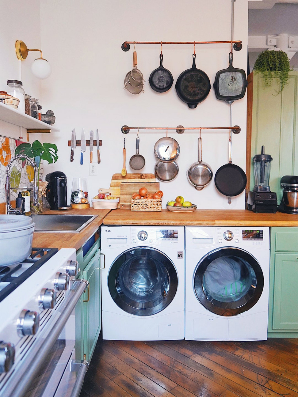 Ways to Make a Washer and Dryer in Your Kitchen Look Like It Belongs