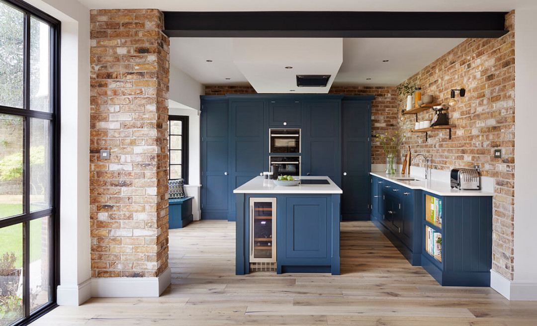 A Refreshingly Modern Take on a Classic Blue Kitchen Design