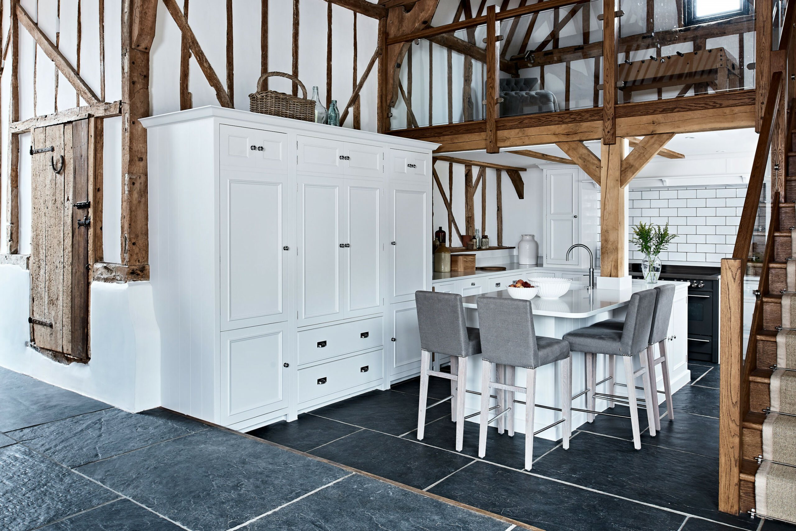 Barn conversion kitchen ideas:  designs for lofty spaces