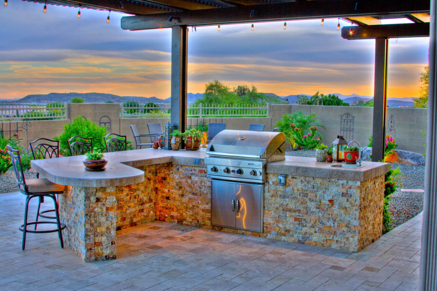 Bespoke Outdoor Kitchens, Grills & BBQs in Phoenix, AZ [Gallery]