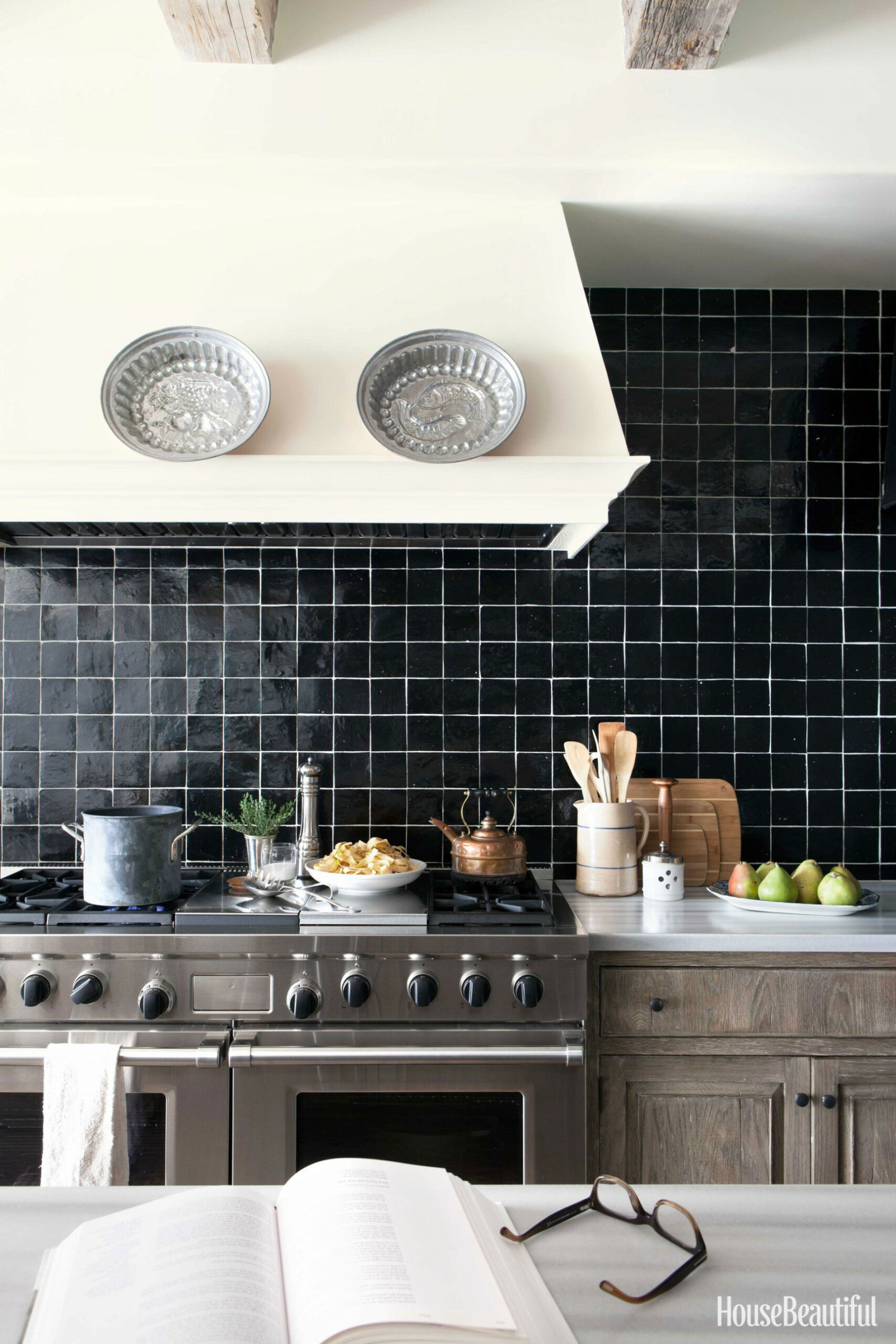 Black Kitchens - Black Cabinet and Backsplash Ideas