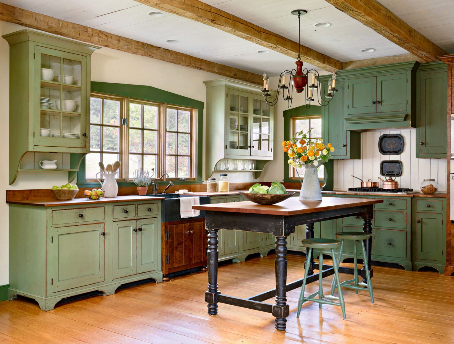 Gorgeous Green Kitchen Ideas from Country to Modern