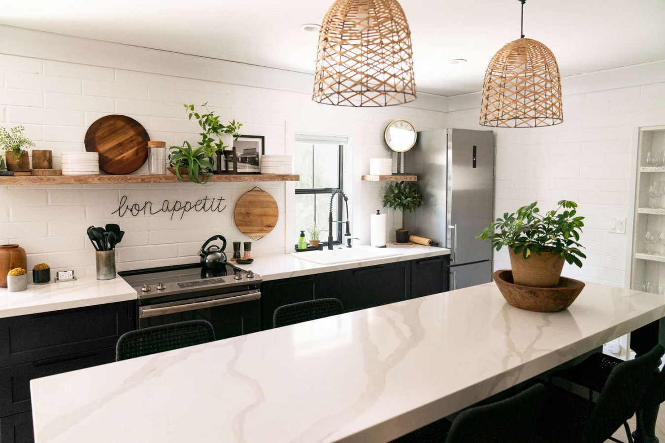 Gorgeous Modern Farmhouse Kitchens