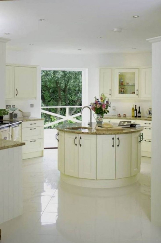 Round Kitchen Island Ideas  (Cute to the Max)  Round