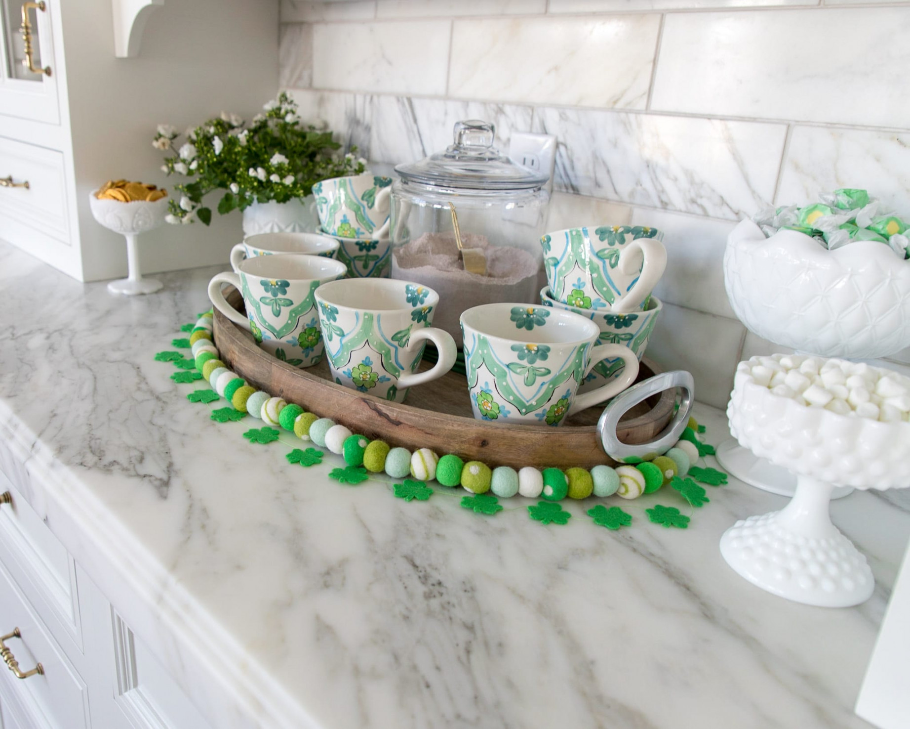 Saint Patricks Day Spring Decor - Home With Holly J