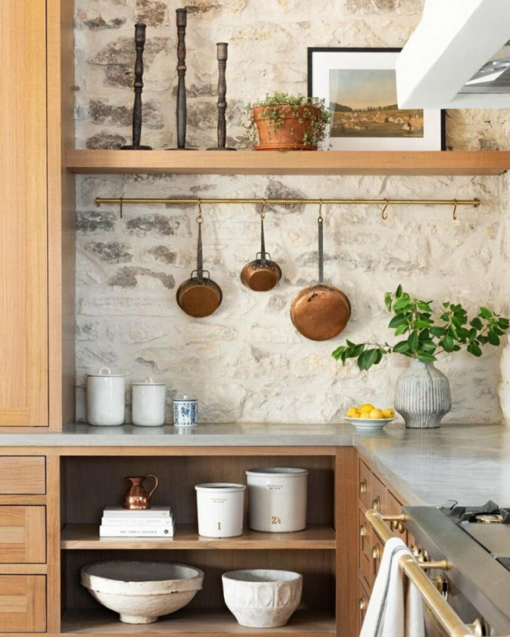 Stone Backsplash Inspiration - Design Trend Round Up - Farmhouse