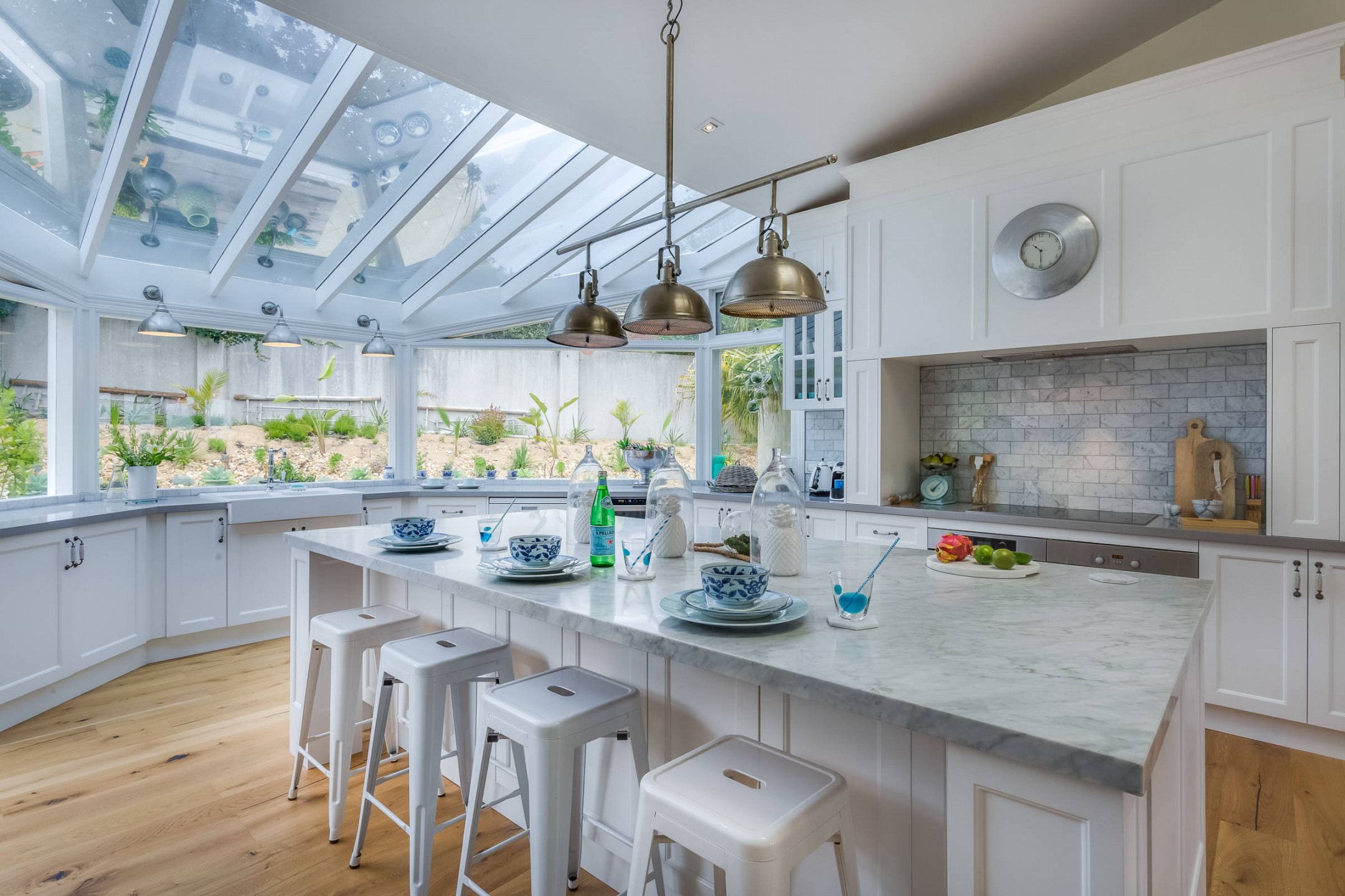 Sunroom Kitchen - Photos & Ideas  Houzz