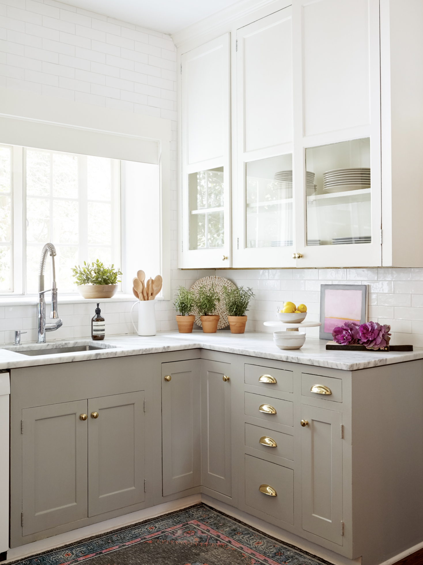 The Best Mushroom Paint Colors for Your Kitchen - The Interior