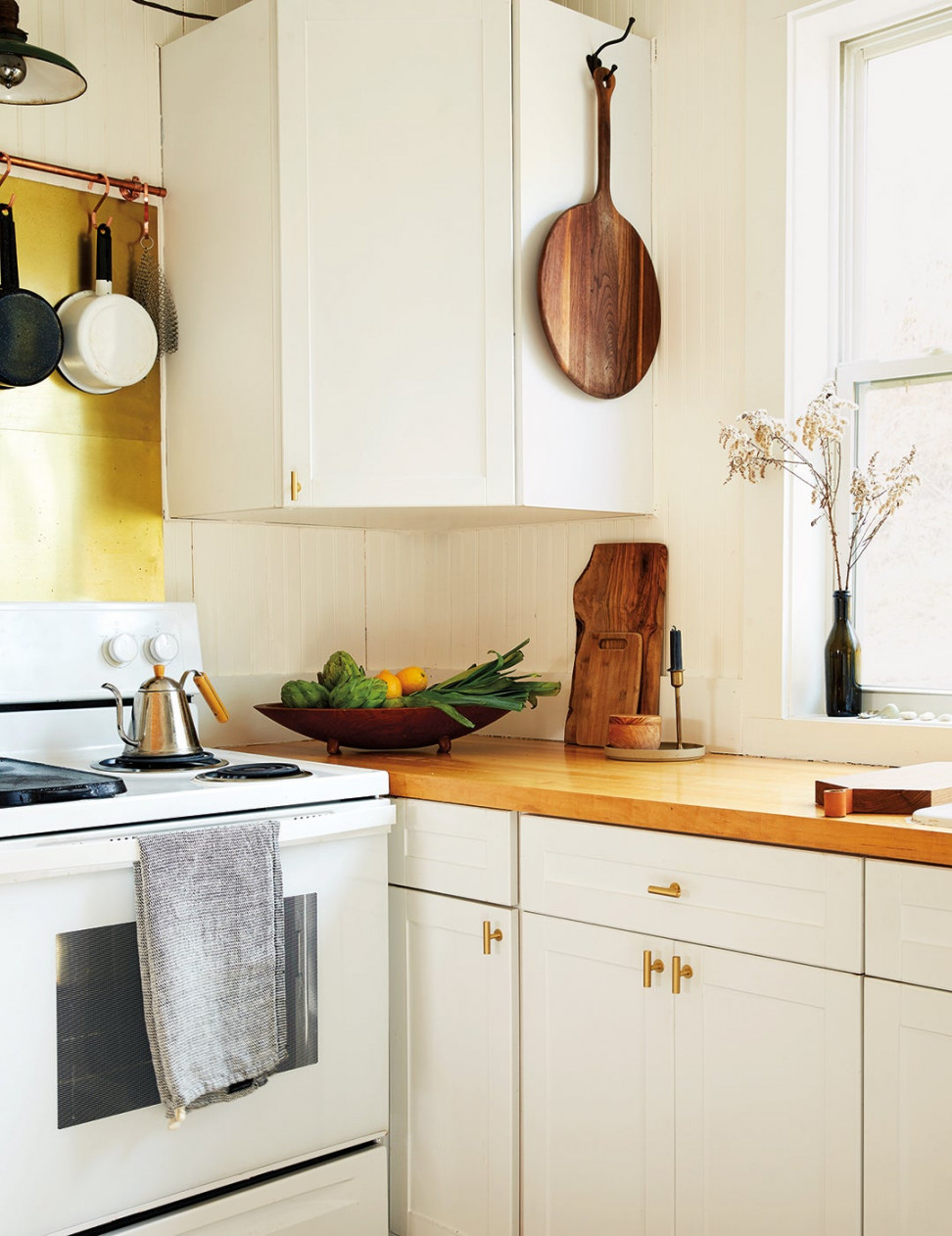 When It Comes to Upper-Corner Kitchen Cabinet Organization, a Pro