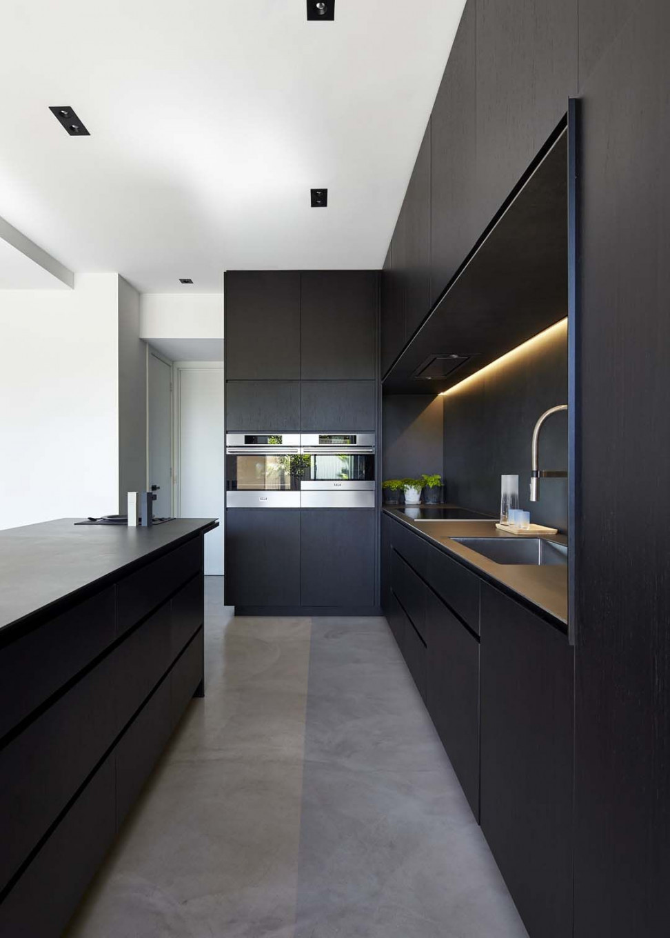 Dramatic black kitchens that make a bold statement  Kitchen