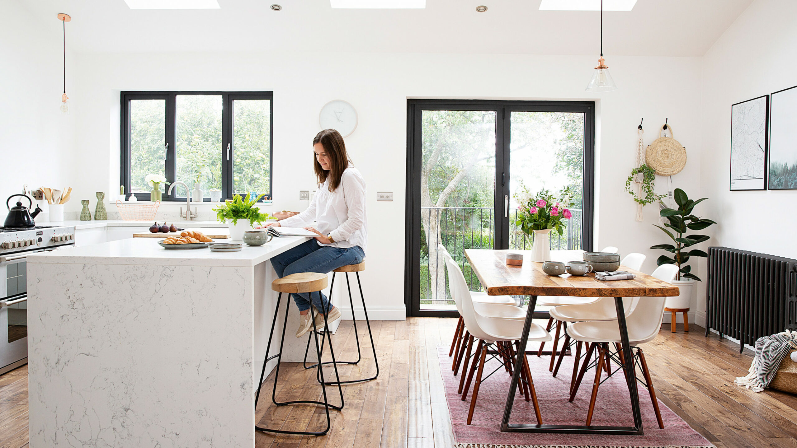 Kitchen island seating ideas:  looks to consider  Real Homes