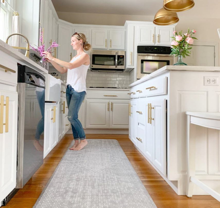 Kitchen Renovation with Brass Hardware - The Hardware Hut