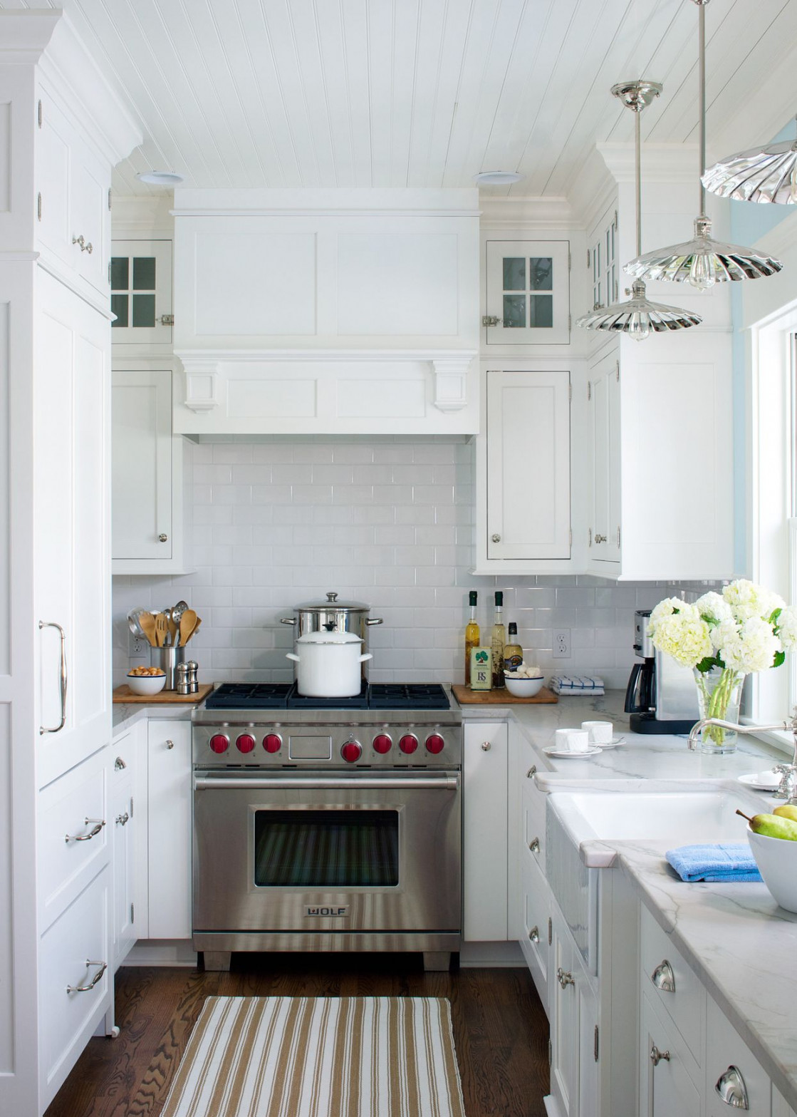 Small Galley Kitchen Ideas That Work for Little Layouts