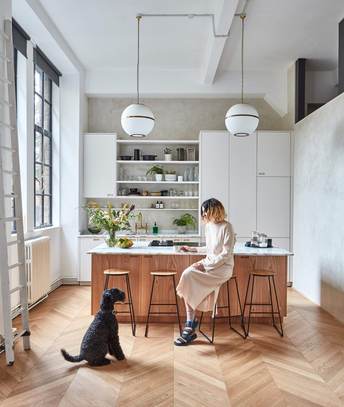 Small Kitchen Island Ideas For a Space That