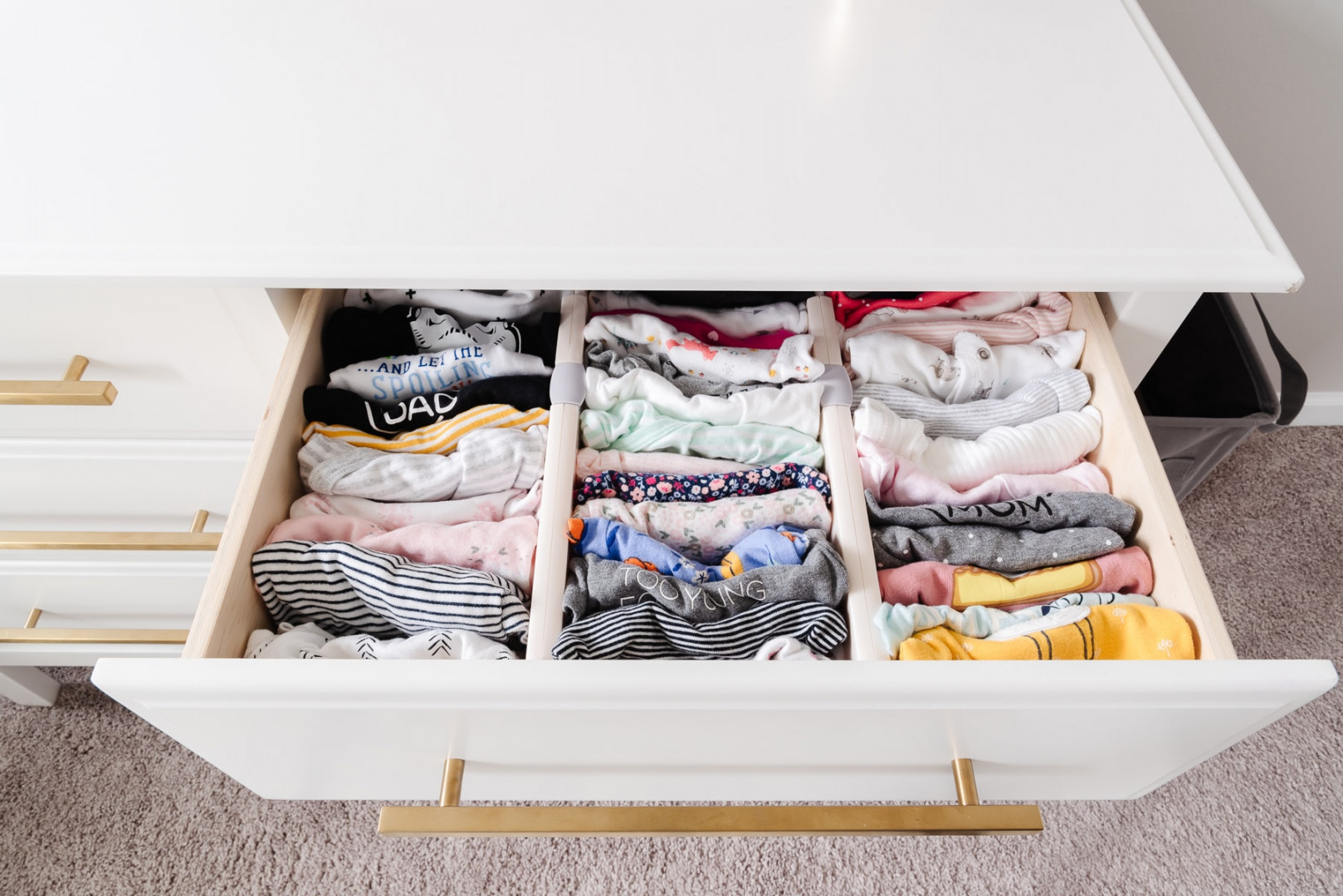 Brilliant New Baby Nursery Dresser Organization Ideas and Tips