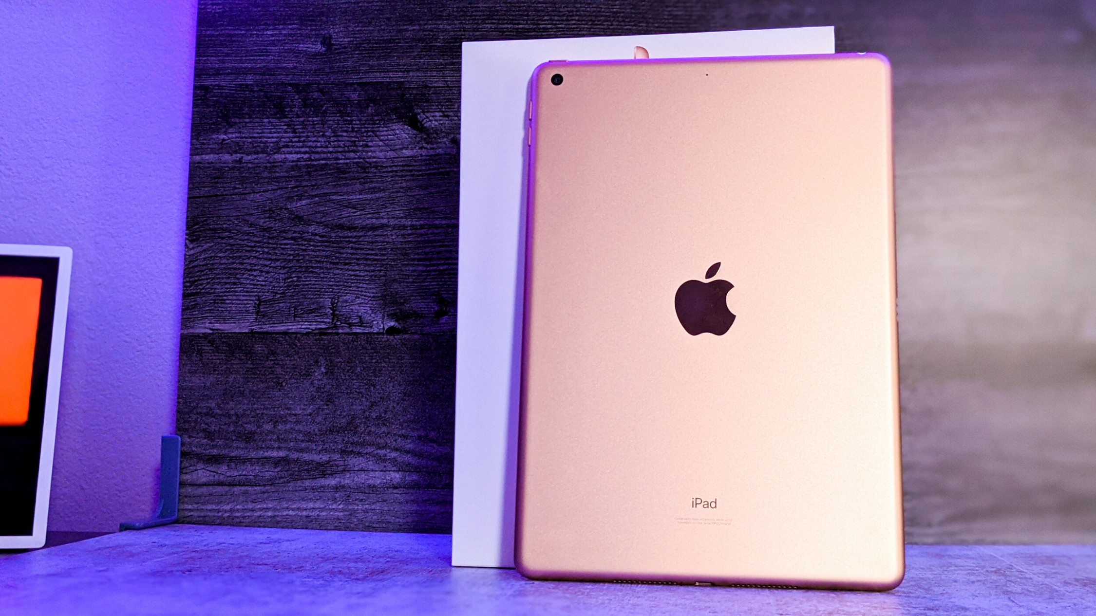 Apple iPad  (th Gen): Unboxing & First Impressions — Sypnotix