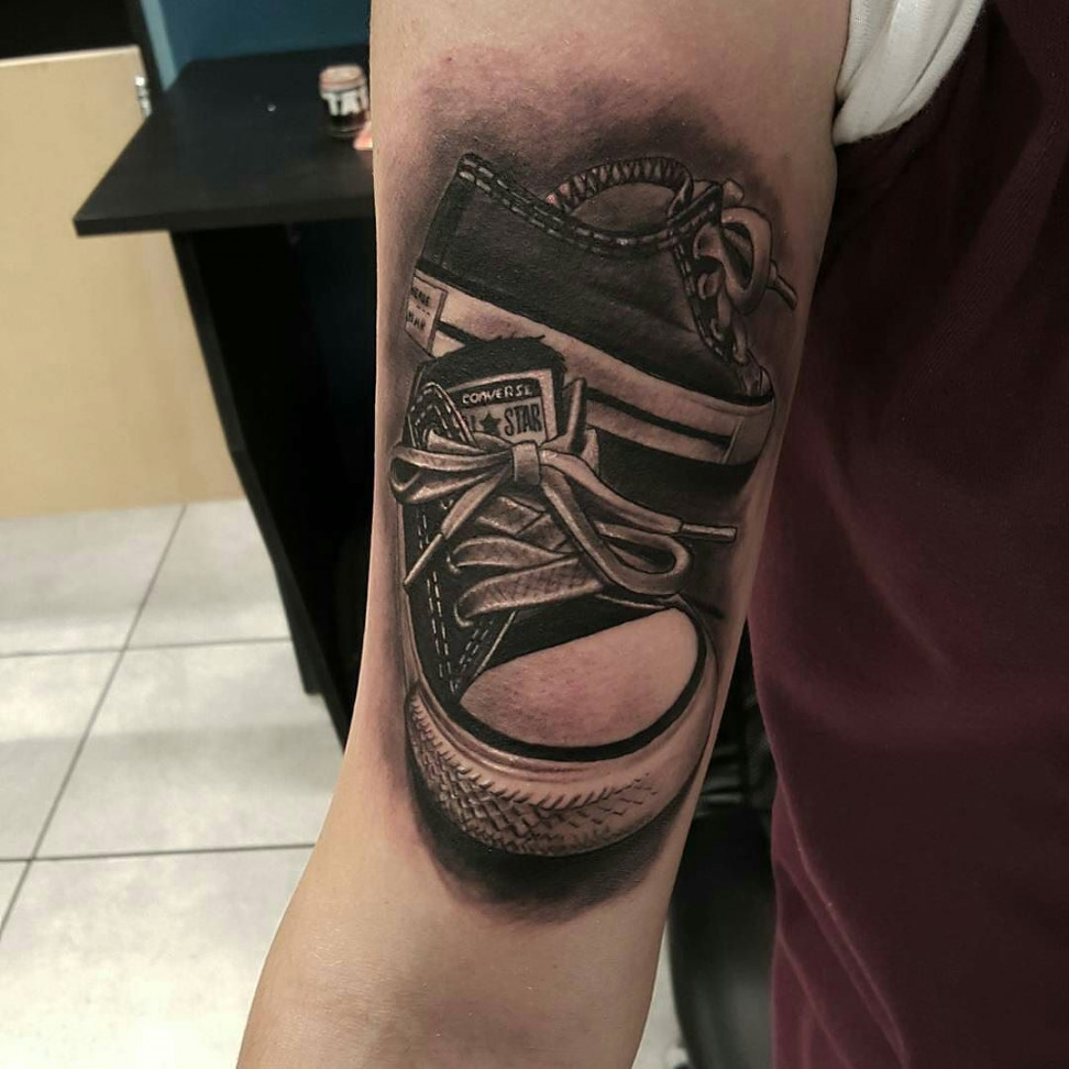 Ink Sav on Instagram: “Baby Chucks! Done by artist @jacob_iopu