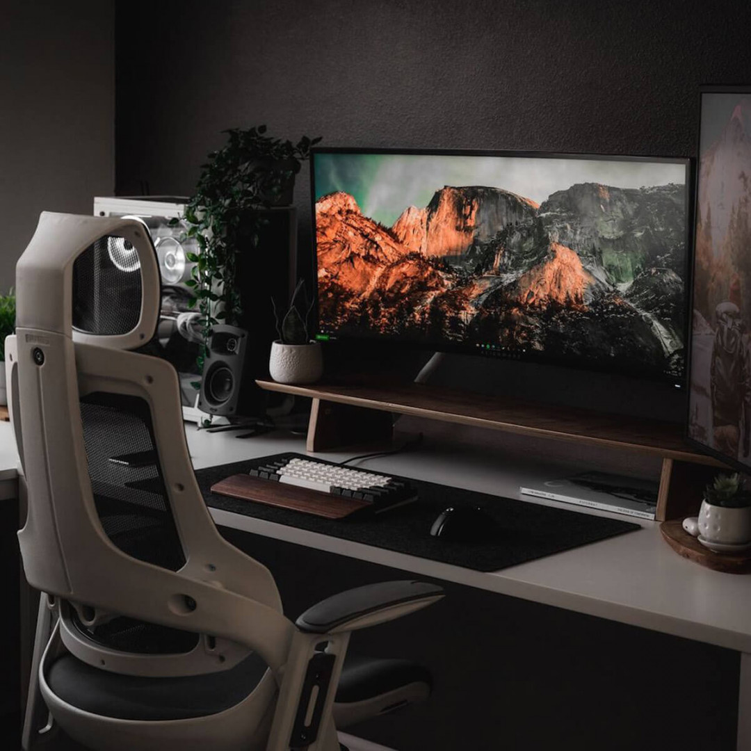 + Minimalist Gaming Setups & Battlestation Ideas  Gridfiti