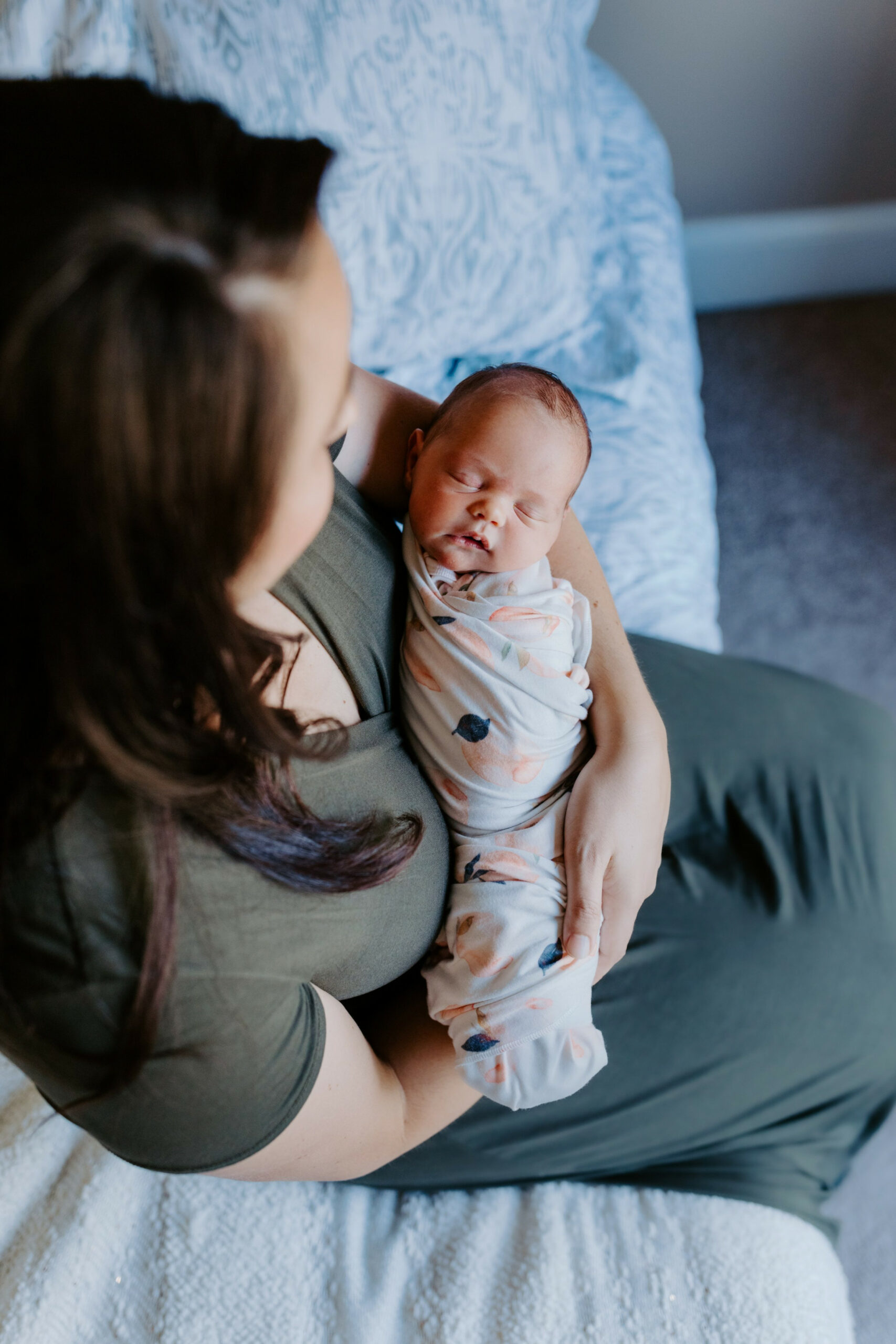 What to wear to a lifestyle newborn session — Monica Conlin